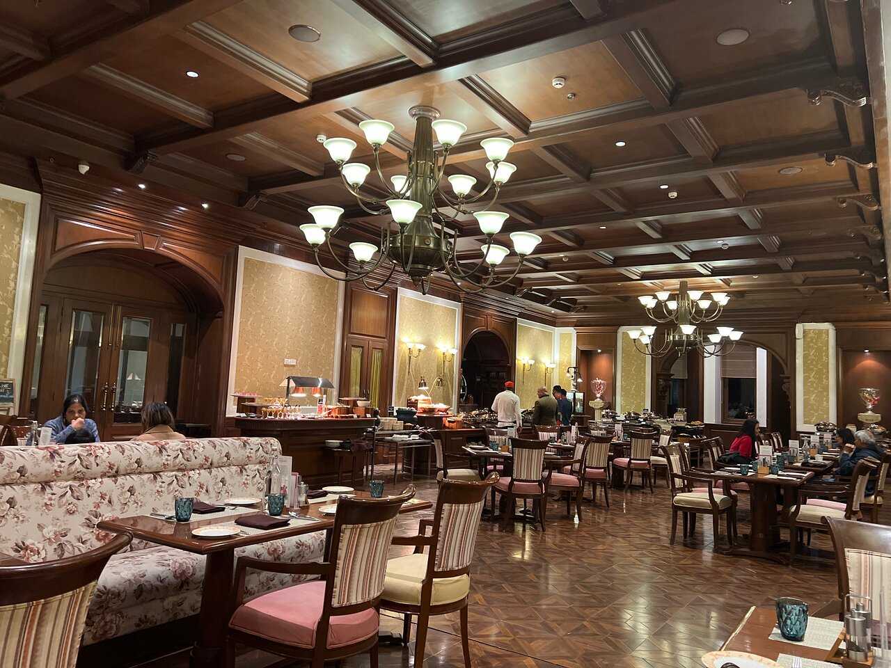 Dining and Culinary Experiences Near Zyon Grand