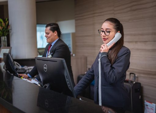Receptionists, phone call, hotel — Exploring Forex Trading Techniques for Effective Currency Market Participation