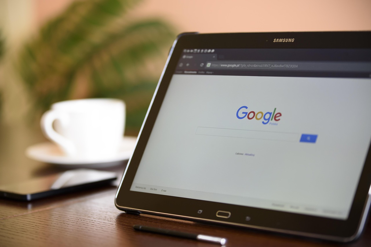 Internet search engine, tablet, samsung — Top Gap Year Programs in Europe: A Comprehensive Guide